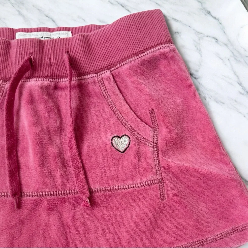 GAP Skirt Girls 6 / 7 Pink Velour Y2K w/ Drawstring Embroidered Heart, Pocket